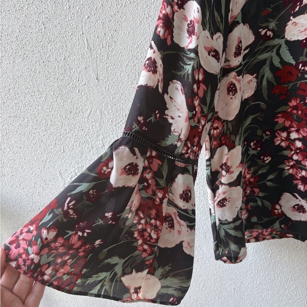 Loft Floral Bell Long Sleeve Boho Cottagecore Office Brunch Size L‎ Feminine - Picture 3 of 11